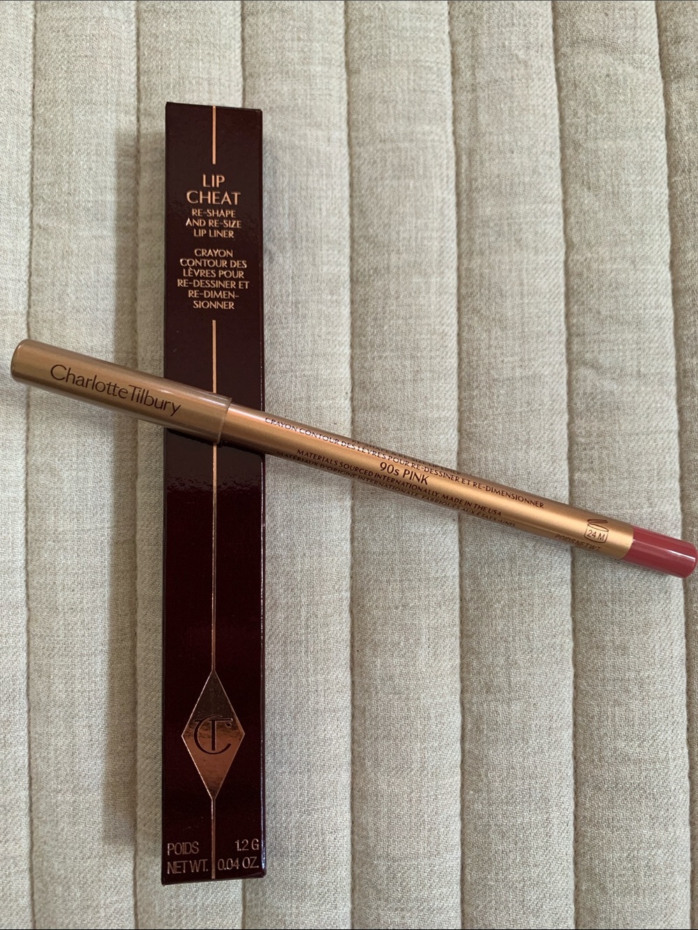 Charlotte Tilbury 90s Pink Lip Cheat Lip Liner - Picture 1 of 9